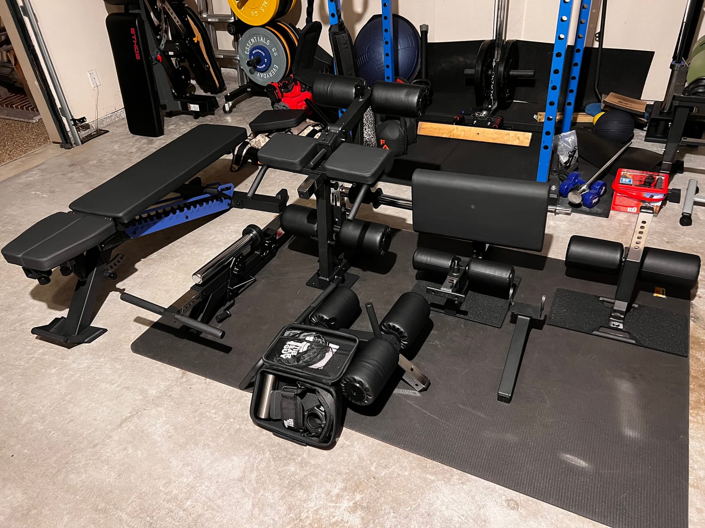 Customer photo review of APEX BARRETT BELT SQUAT