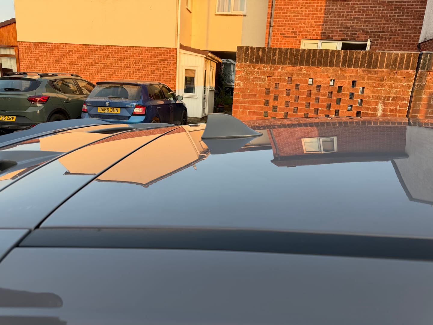 Customer photo review of 'Shark Fin' Aerial (Painted) - Mk3/3.5 Ford Focus / Mk8 Ford Fiesta