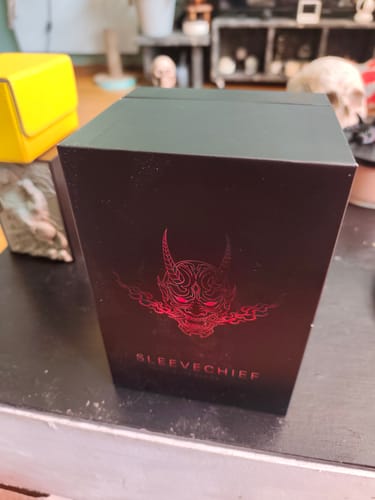 Customer photo review of BLOOD ONI - Deckbox