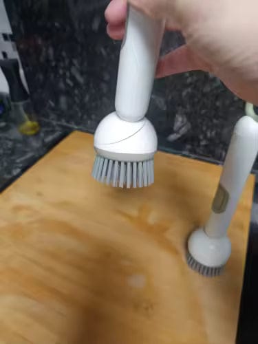 Customer photo review of 2u1 četka za sudove sa dozerom 1+1 GRATIS