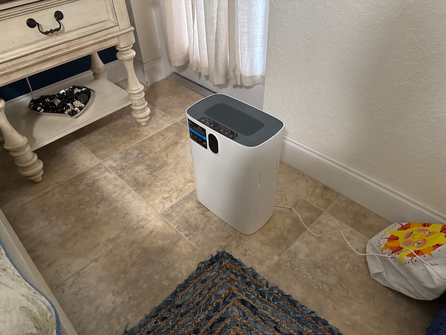 Customer photo review of Smart Air Purifier V1 Pro – Powerful HEPA Filtration with PM2.5 Sensor, App & Voice Control for Clean Indoor Air
