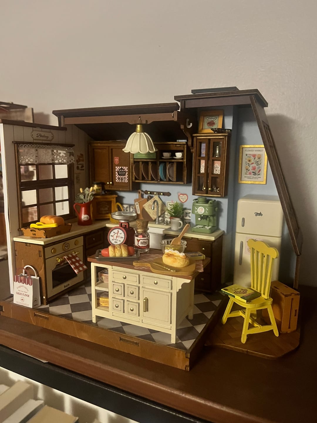 Customer photo review of Rolife DIY Mini House - Casas Miniatura Baking Kitchen