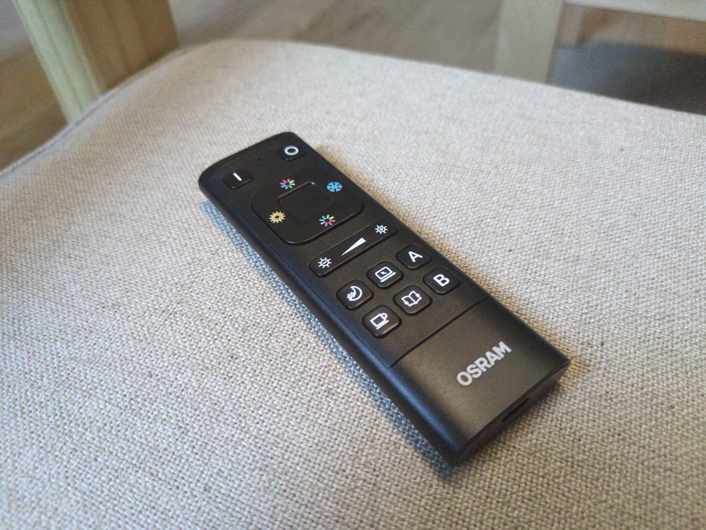 Customer photo review of OSRAM Wifi SMART+ REMOTE CONTROL Fernbedienung USB-C, Aluminium, Black