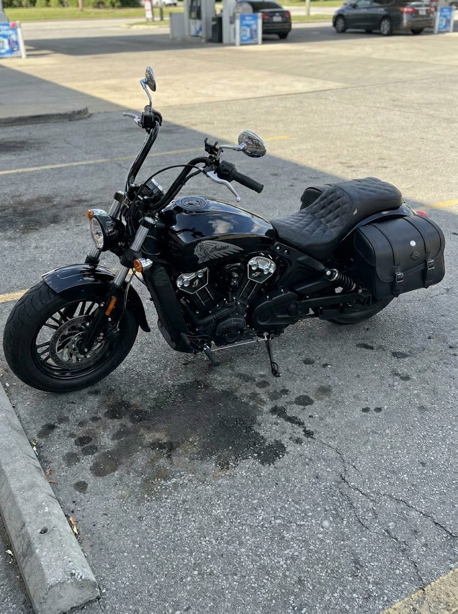 Customer photo review of 30L - Kronan Large 2025+ Indian Scout Classic Leather Motorcycle Saddlebags
