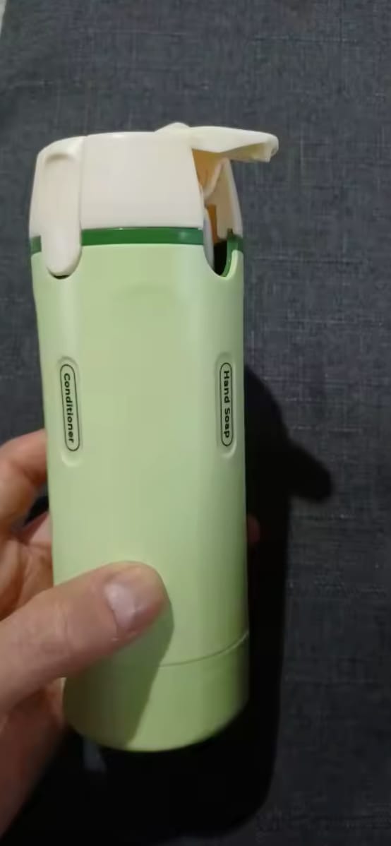 Customer photo review of Packsy™ 4-in-1 Travel Dispenser