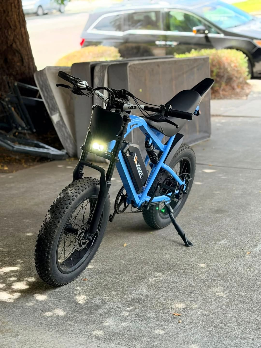 Customer photo review of Eskute® V200 20*4.0" Dirt Electric Bike for Kids&Teens