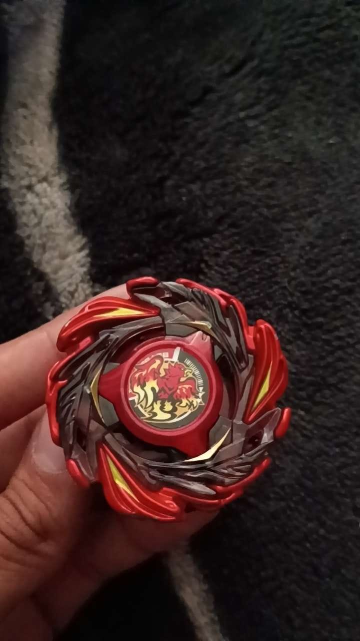 Customer photo review of Takara Tomy Beyblade CX-12 Phoenix Flare Z9-80WW