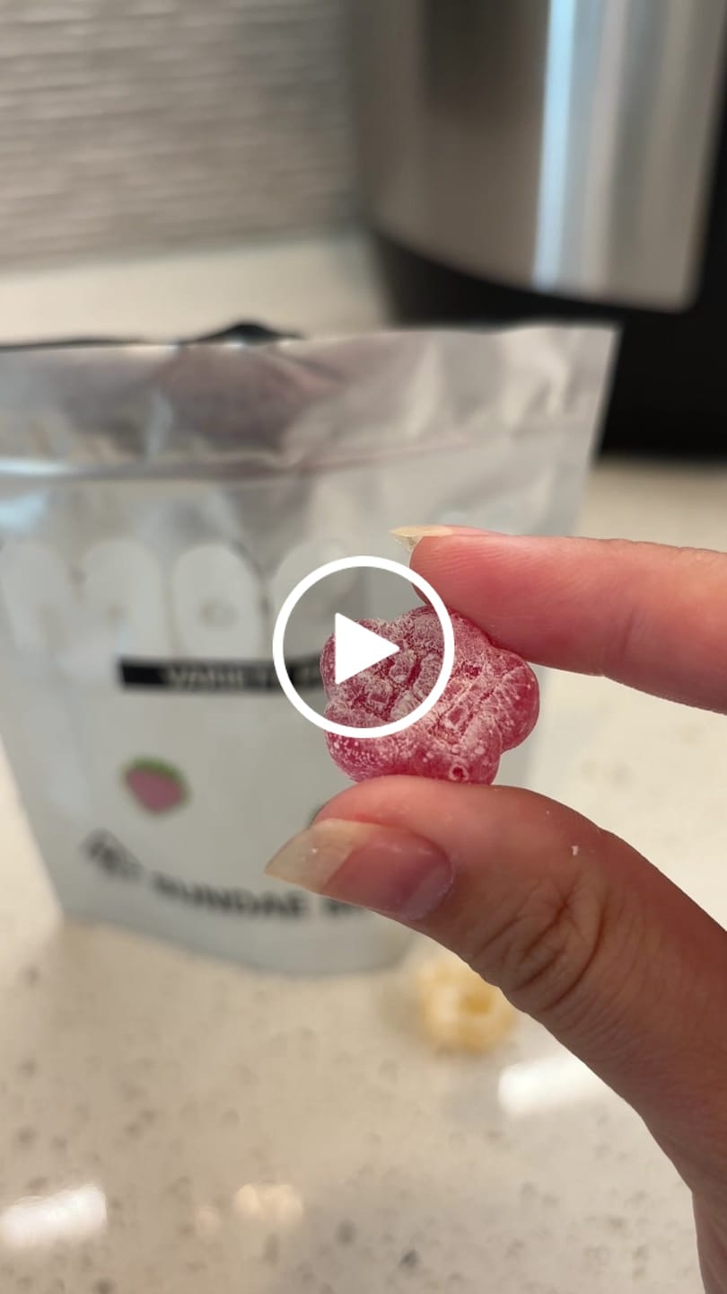 Customer video review of Mochi Discovery Pack