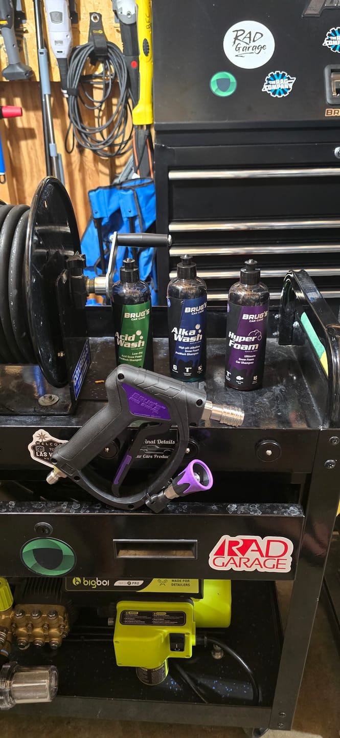 Customer photo review of Brug's® HyperFoam – Thickest Snow Foam Car Wash Soap