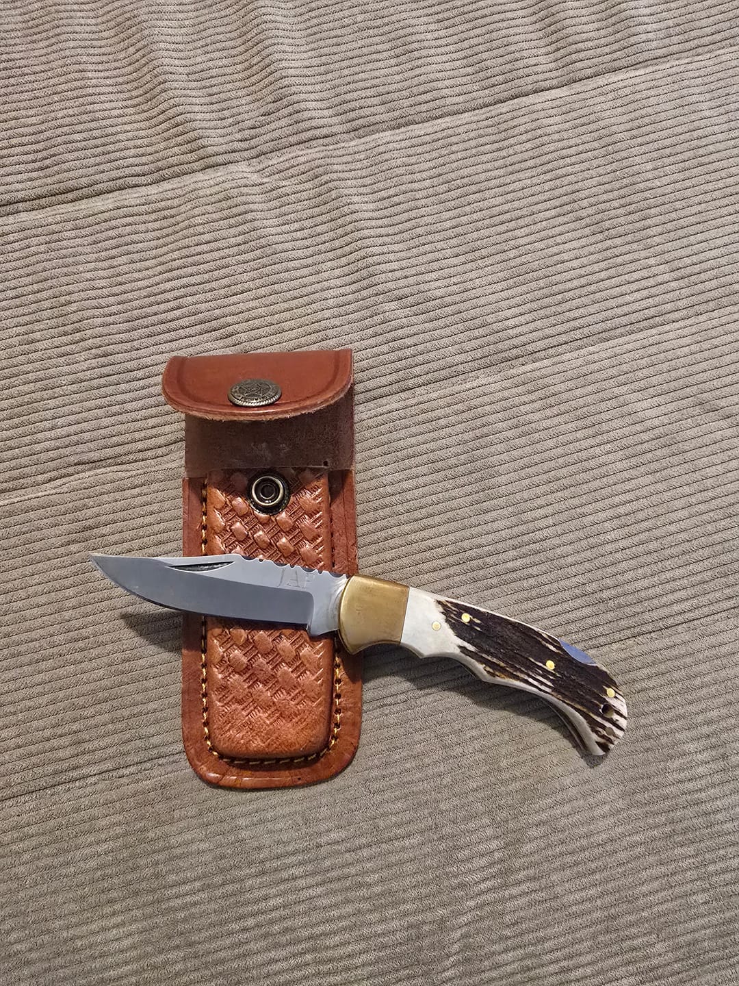 Customer photo review of Navaja de Acero Inoxidable 17,5cm “Ciervo“