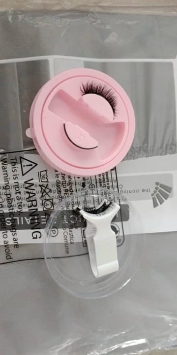 Customer photo review of Premium Magnet Wimpern