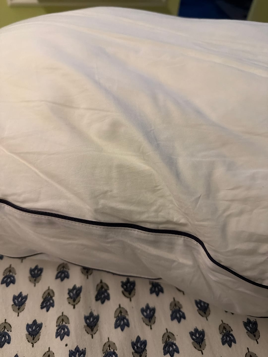 Customer photo review of The Super Soft Pillow (Adjustable)