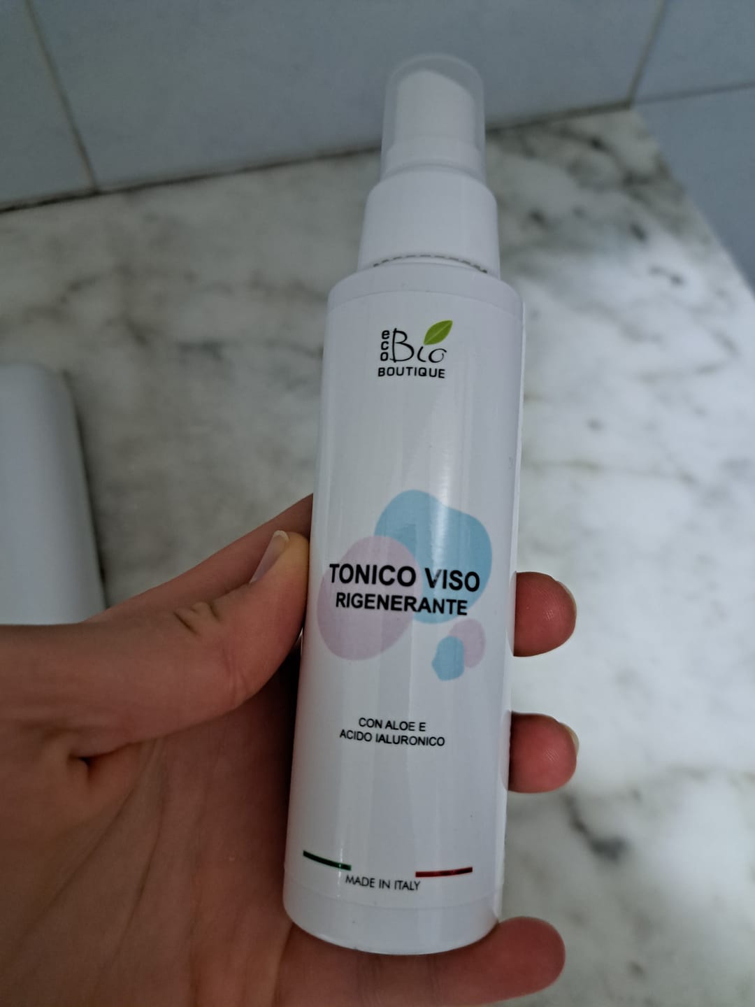 Customer photo review of Tonico Viso Rigenerante