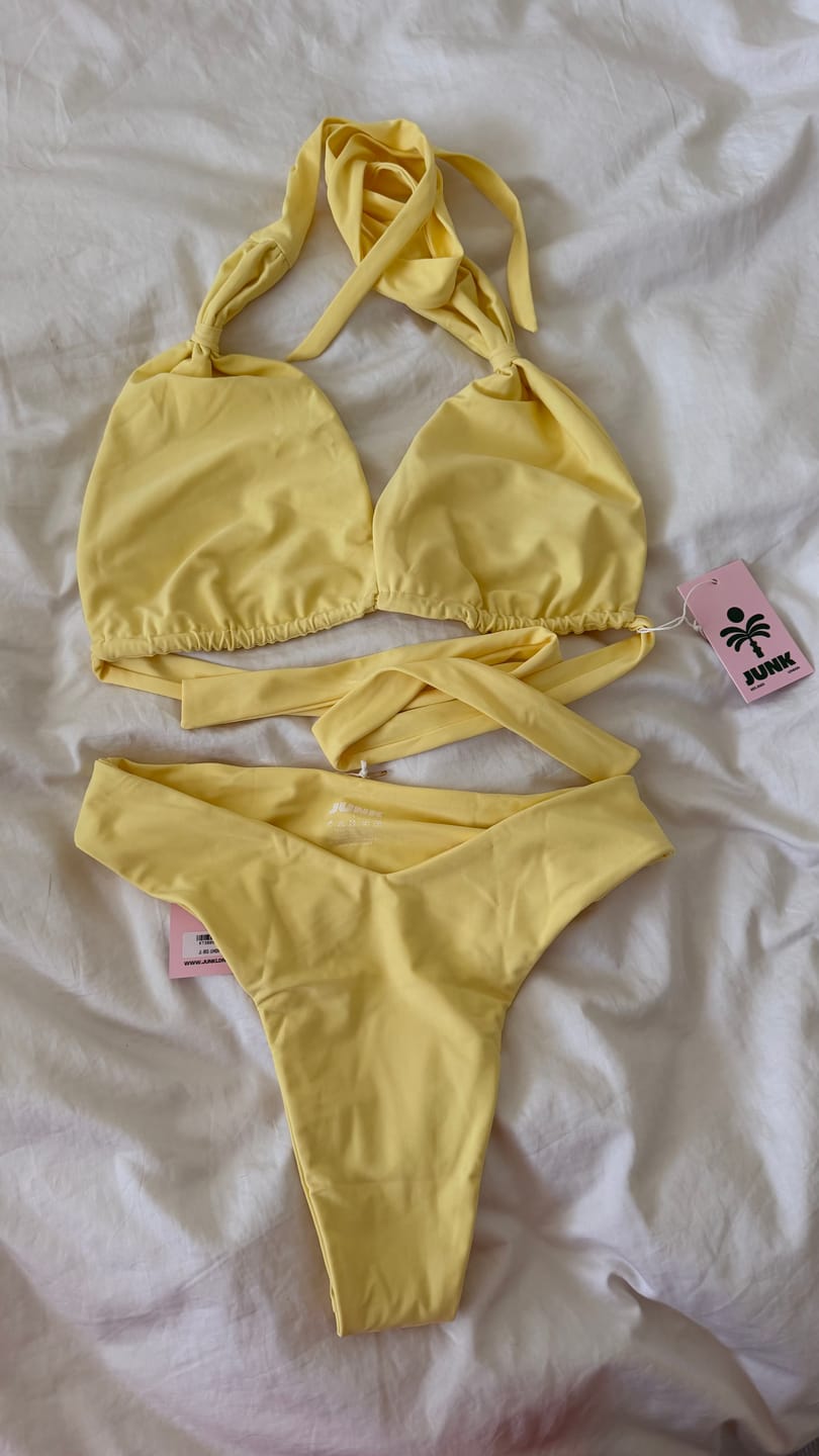 Customer photo review of Sydney Top - Lemon Sorbet