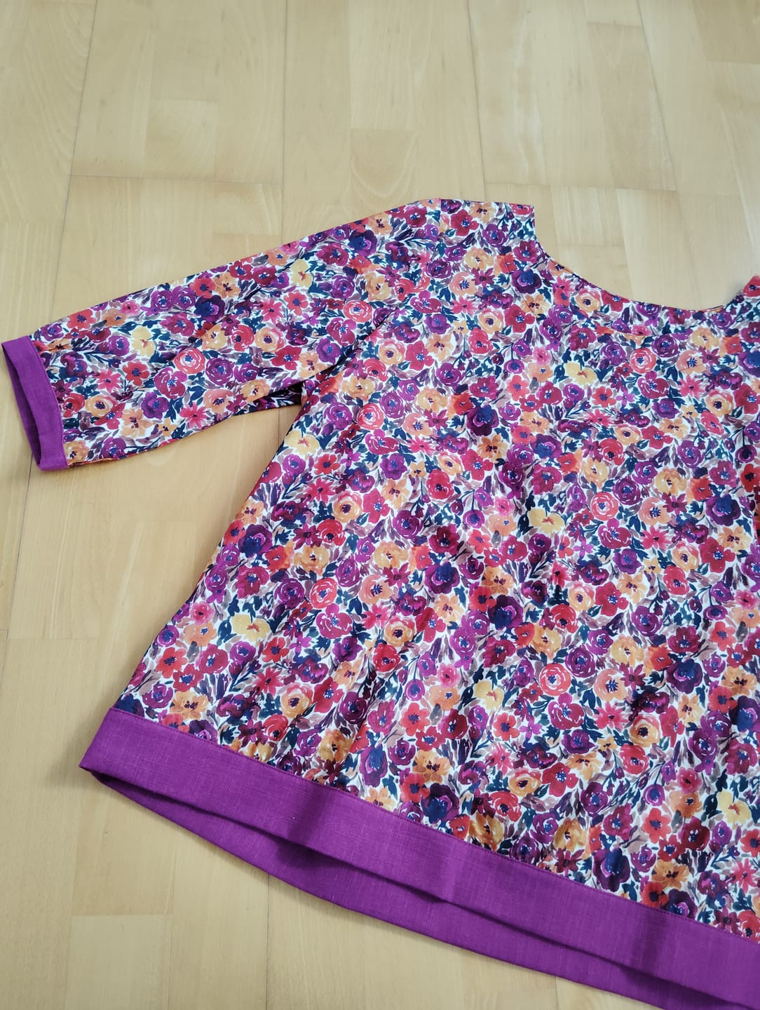 Customer photo review of Blouse Constance — Coton crépuscule épicé & bandes lin bougainvillier