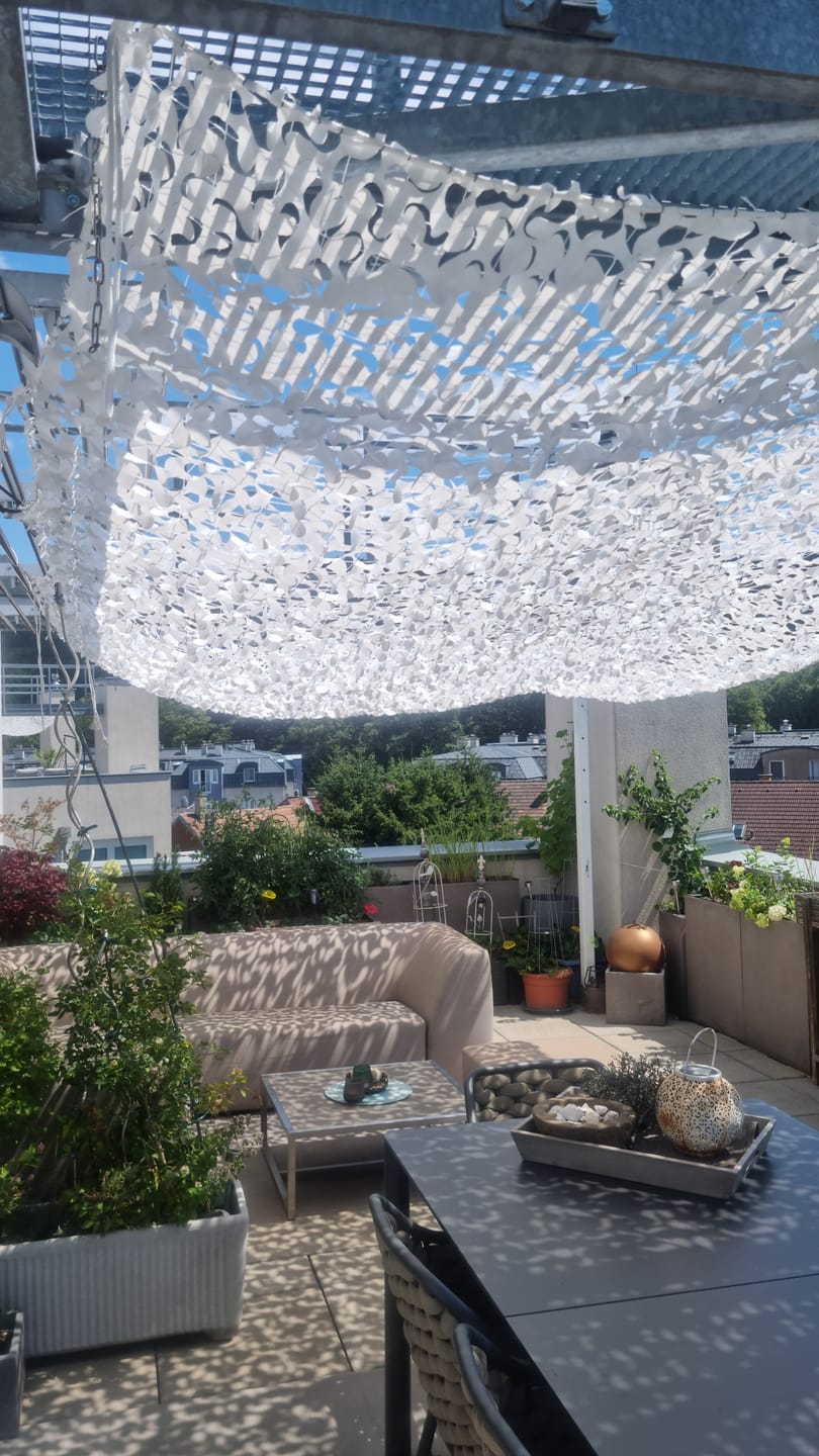 Customer photo review of Tarnnetz Weiß
