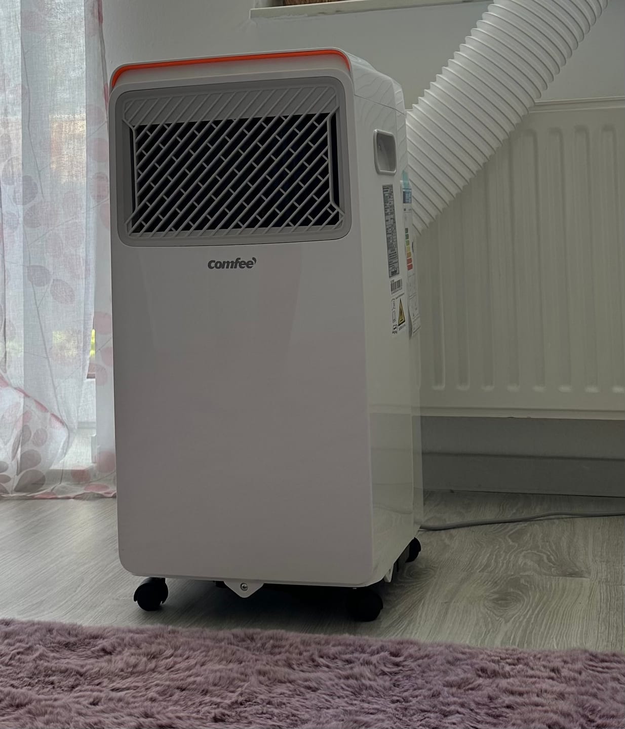 Customer photo review of Mobile Klimaanlage 9000 BTU – Comfee CPPHA-09CRN7-L | 3-in-1: Kühlen, Entfeuchten, Ventilieren | Für Räume bis 33 m² (MPPH-09CRN7 - Nachfolger)