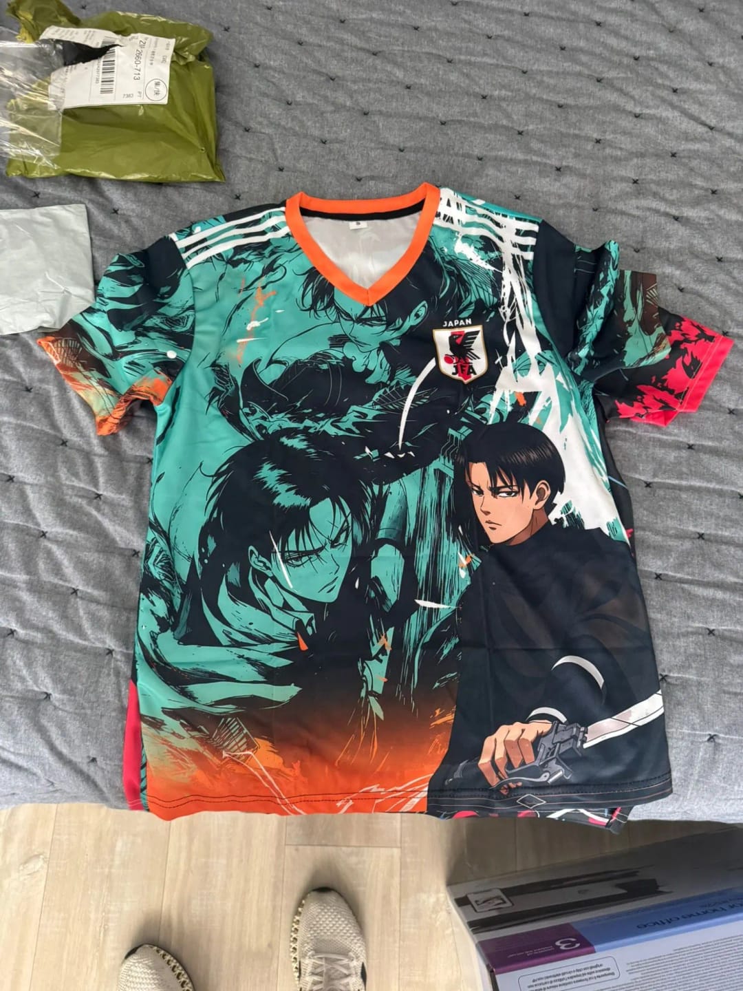Customer photo review of Camiseta Capitán Levi