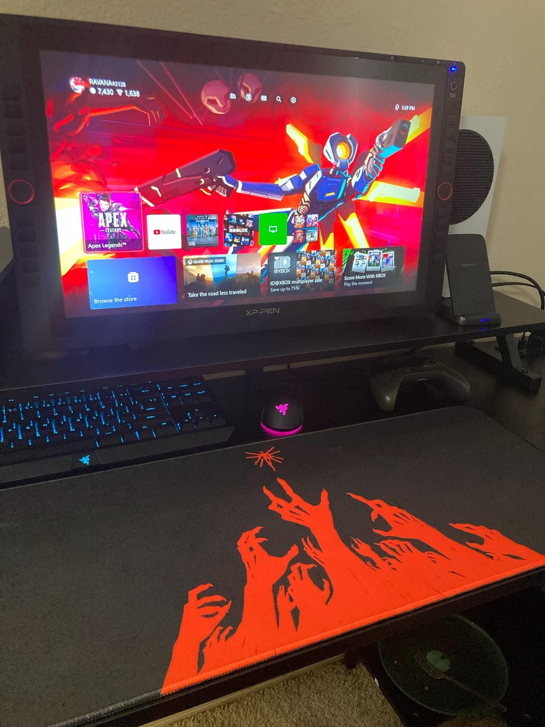 Customer photo review of Ultrakill Mouse Pad, Red Hands Gaming Desk Mat