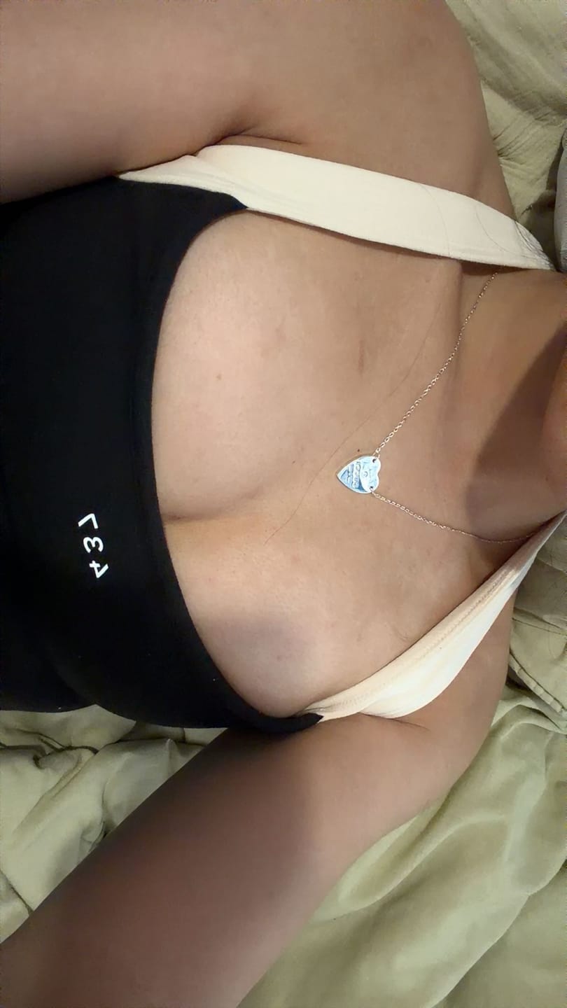 Customer photo review of The Sculpt Tank Black & Cream