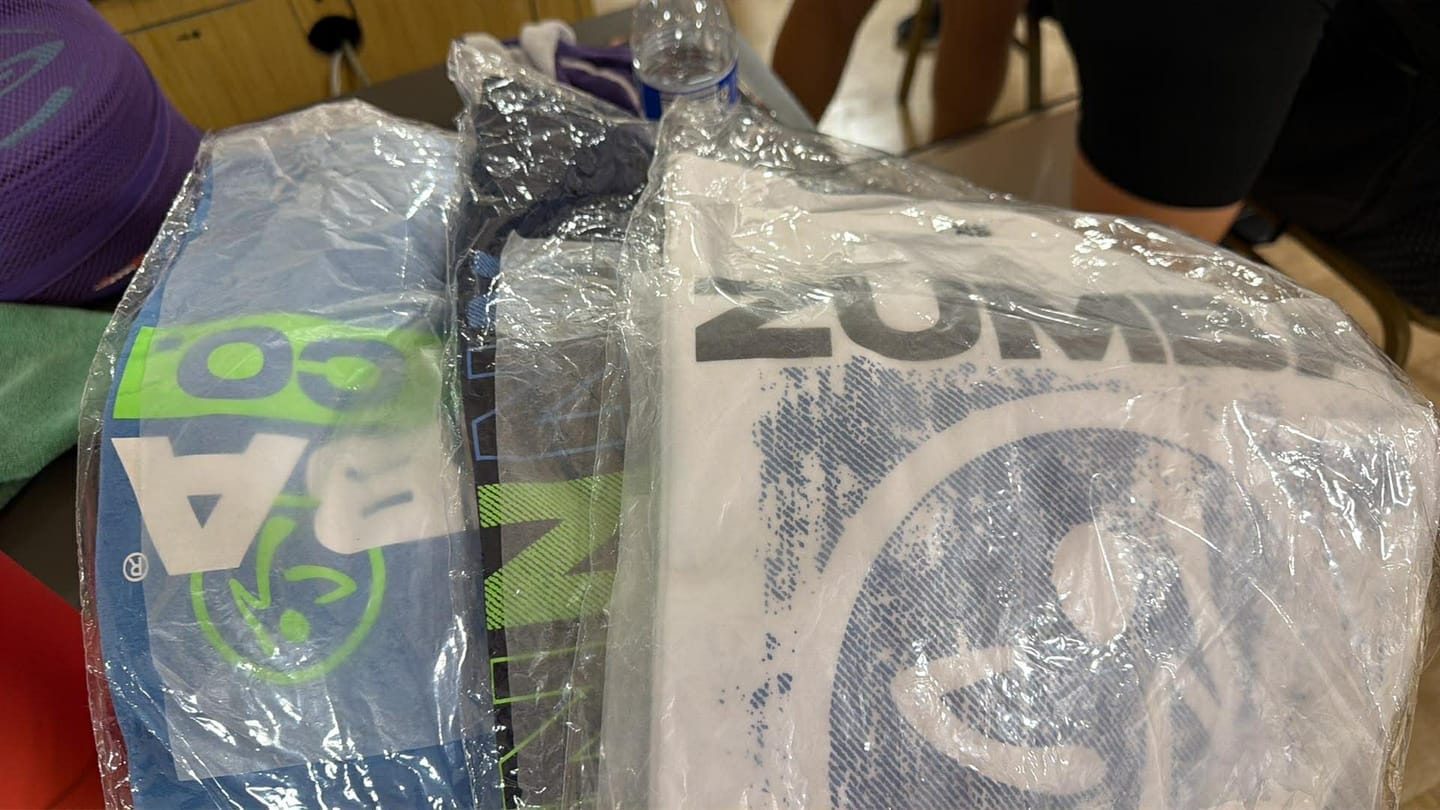 Customer photo review of Jean Jamz Tees 12PK