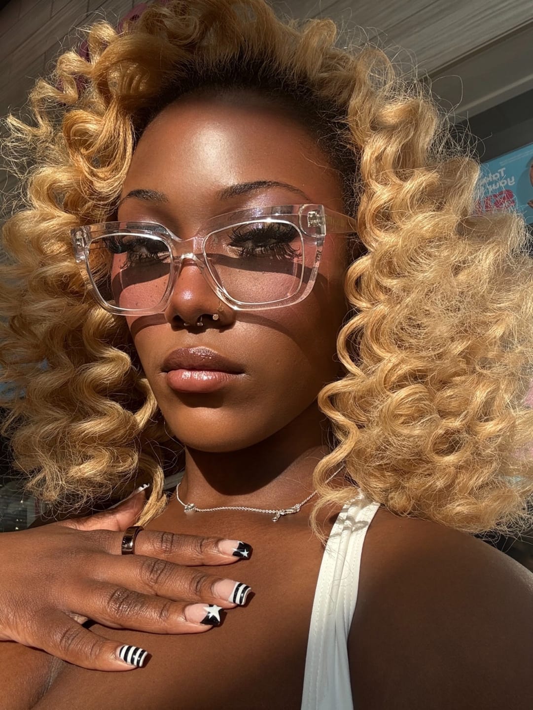 Customer photo review of BABY CURLY™  Beige - Raw Hair