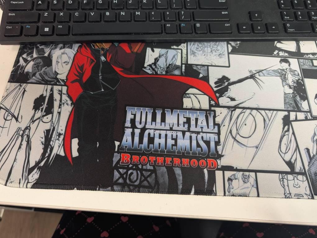 Customer photo review of Fullmetal Alchemist Edward Alchemy Mouse Pad, Anime Desk Mat