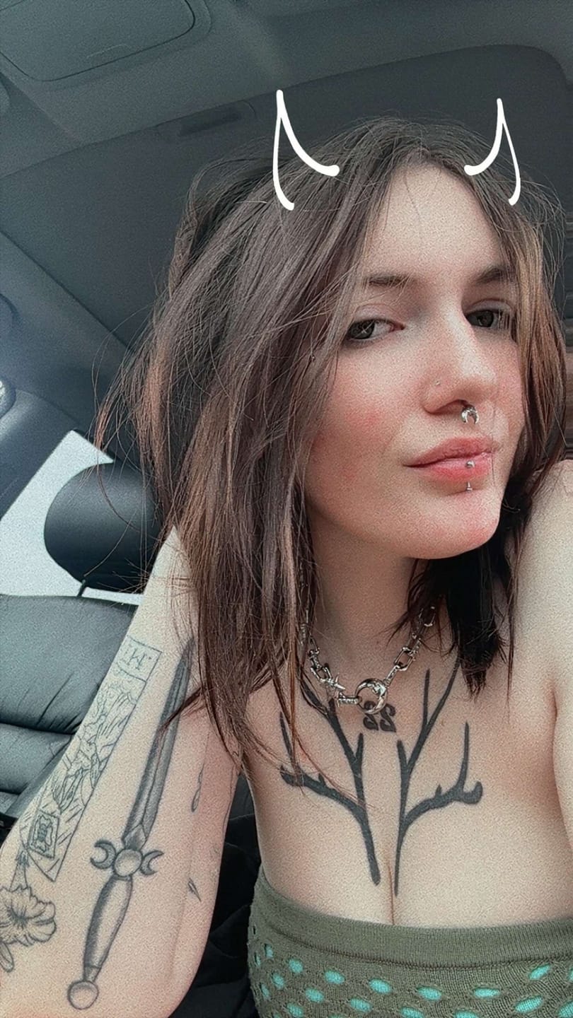 Customer photo review of ASTROLOGY CHOKER