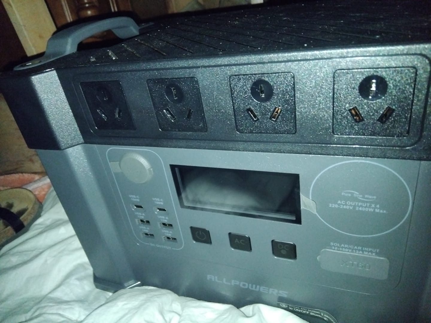 Customer photo review of ALLPOWERS 2400W Solar Generator Kit (S2000 Pro + SP039 600W Solar Panel)