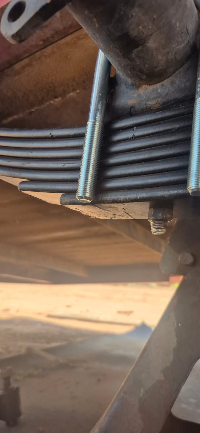 Customer photo review of Trailer Axle U-Bolt 2-3/8" Round - 5-1/2" Long - 1/2" Diameter - Zinc Finish - 4202-1ZP
