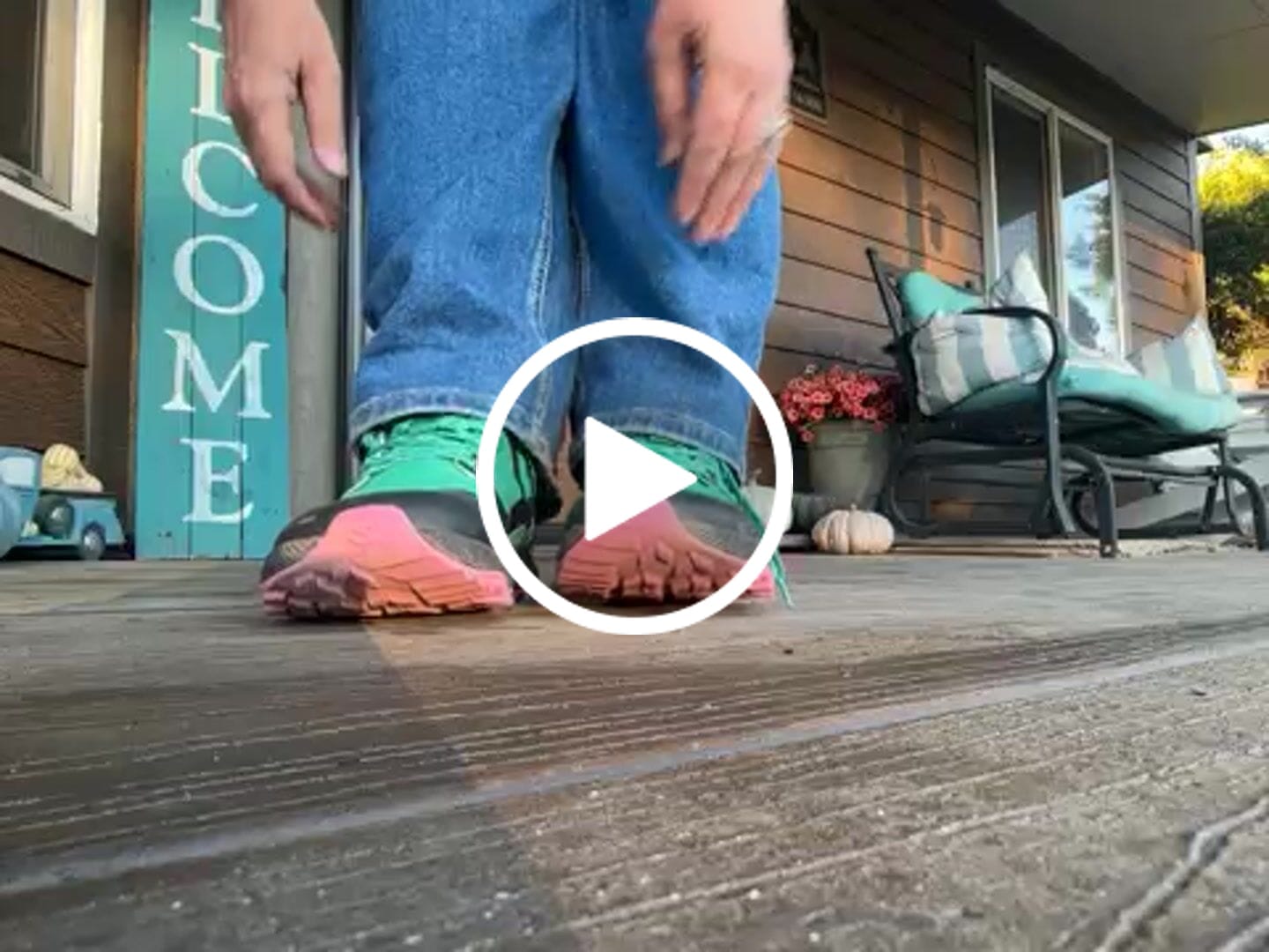 Customer video review of Aurora - Wide Toe Sneakers