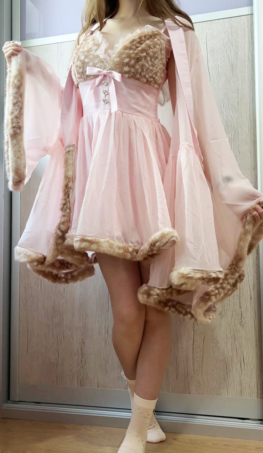 Customer photo review of Bambi Princess Fur Chiffon Robe (Pink)