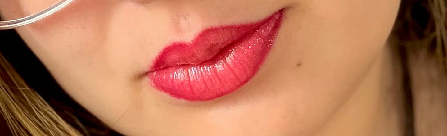 Customer photo review of Lapiseira Labial Lipliner Ela É - Vizzela