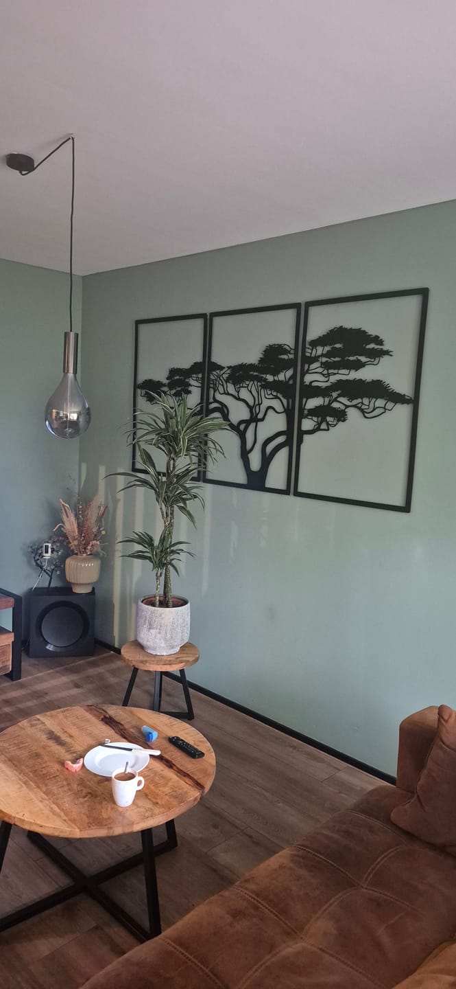 Customer photo review of Décoration murale en métal noir - Arbre de vie Africain