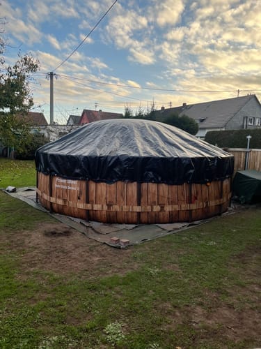 Customer photo review of Poolplanen rund PE Material - grün