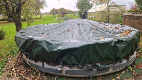 Customer photo review of Poolplanen rund PE Material - grün