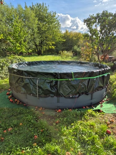 Customer photo review of Poolplanen rund PE Material - grün