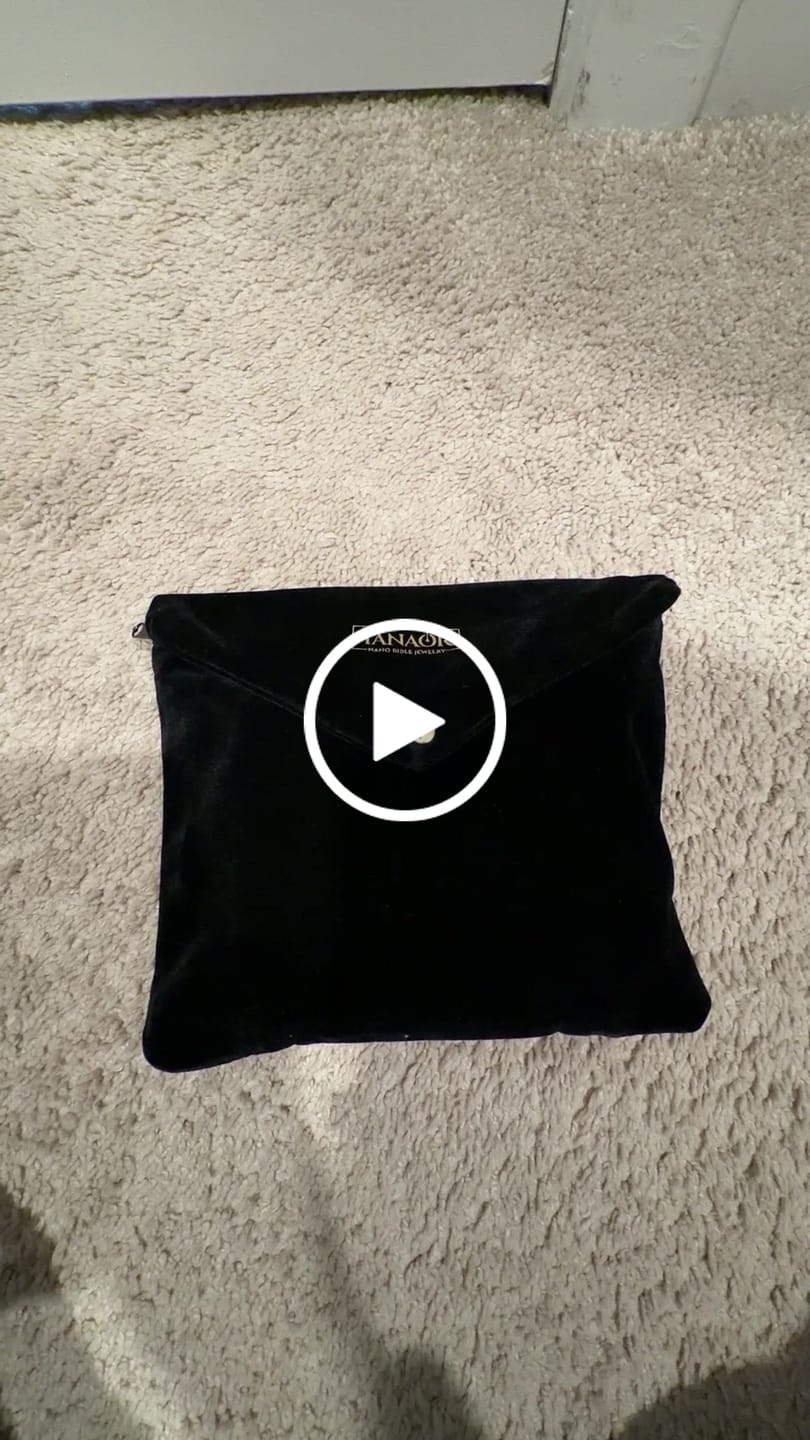 Customer video review of 14k Solid Gold Serenity Bracelet