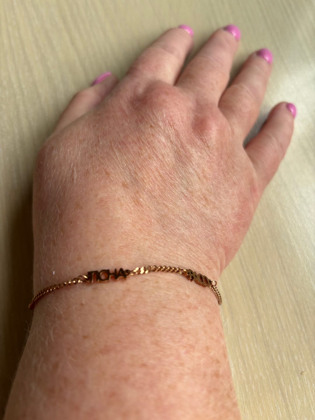 Customer photo review of Gepersonaliseerde armband met naam
