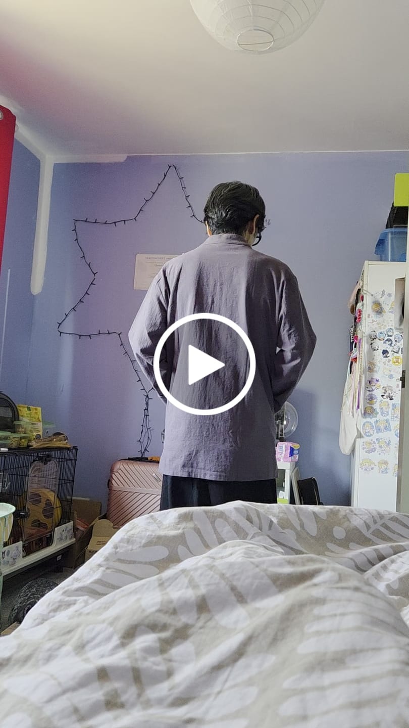Customer video review of Buddha Stones Frog-Button Chinese Tang Suit Cotton Linen Men Jacket Shirt With Pockets