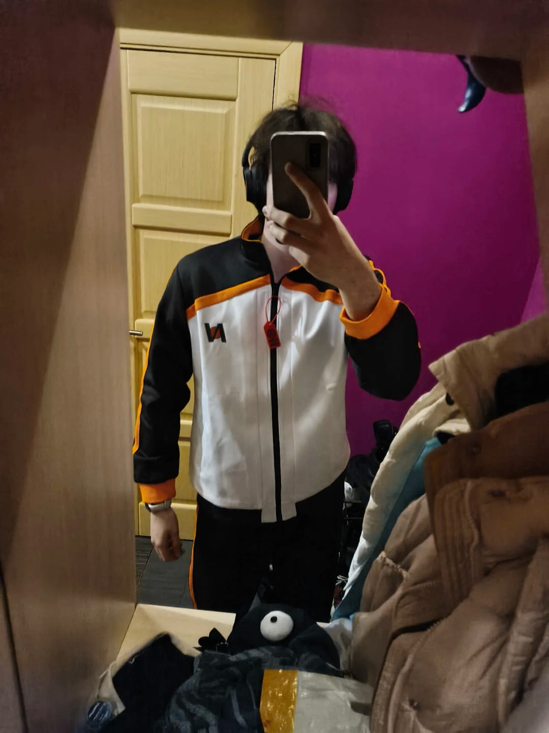 Customer photo review of Natsuki Subaru Cosplay Tracksuit
