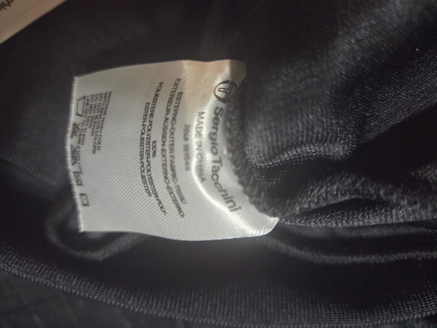 Customer photo review of Damarindo Track Pant Archivio- Black/ Black