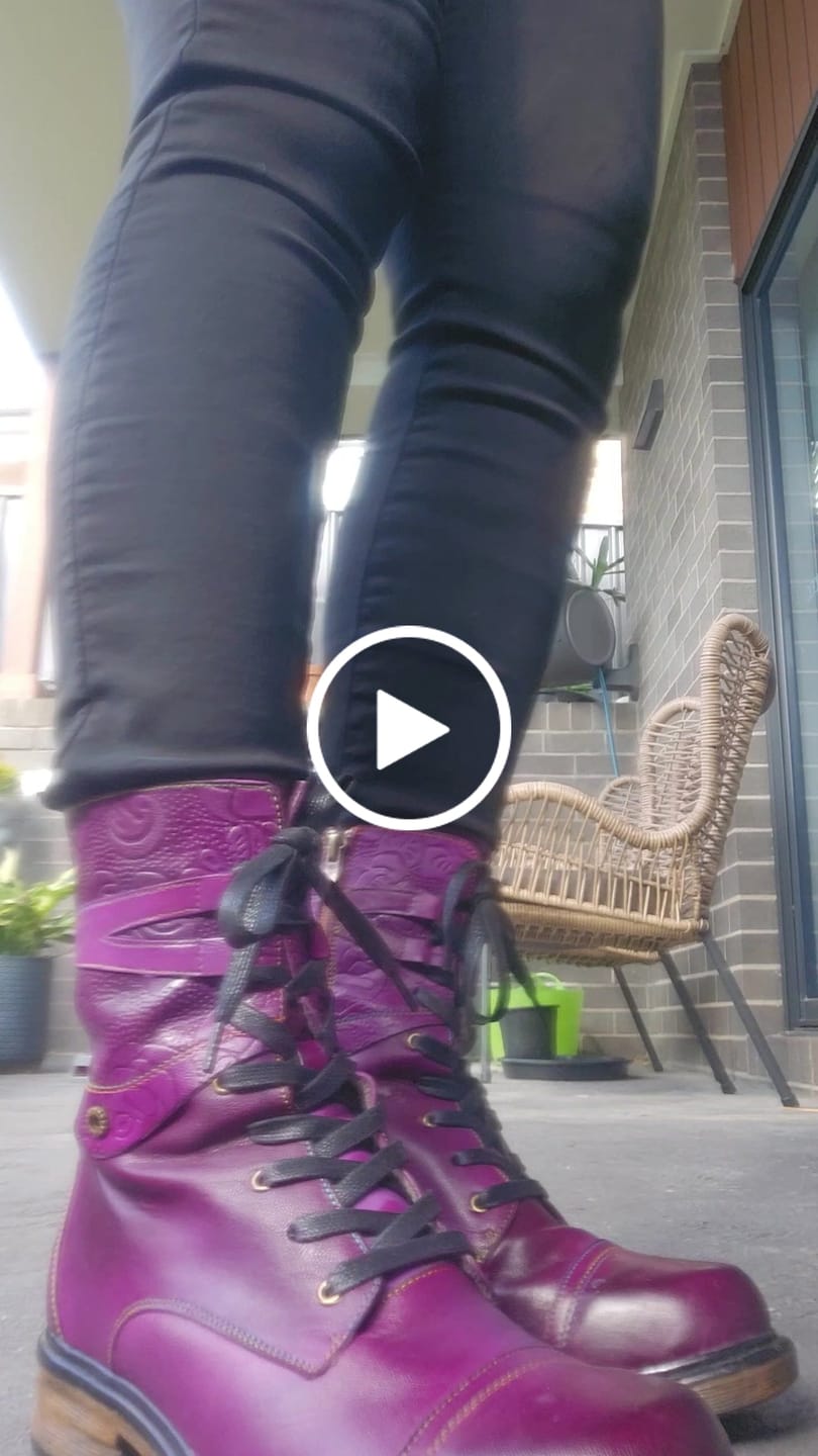 Customer video review of Comfortable Genuine Leather Laces Zipper Ankle Boots