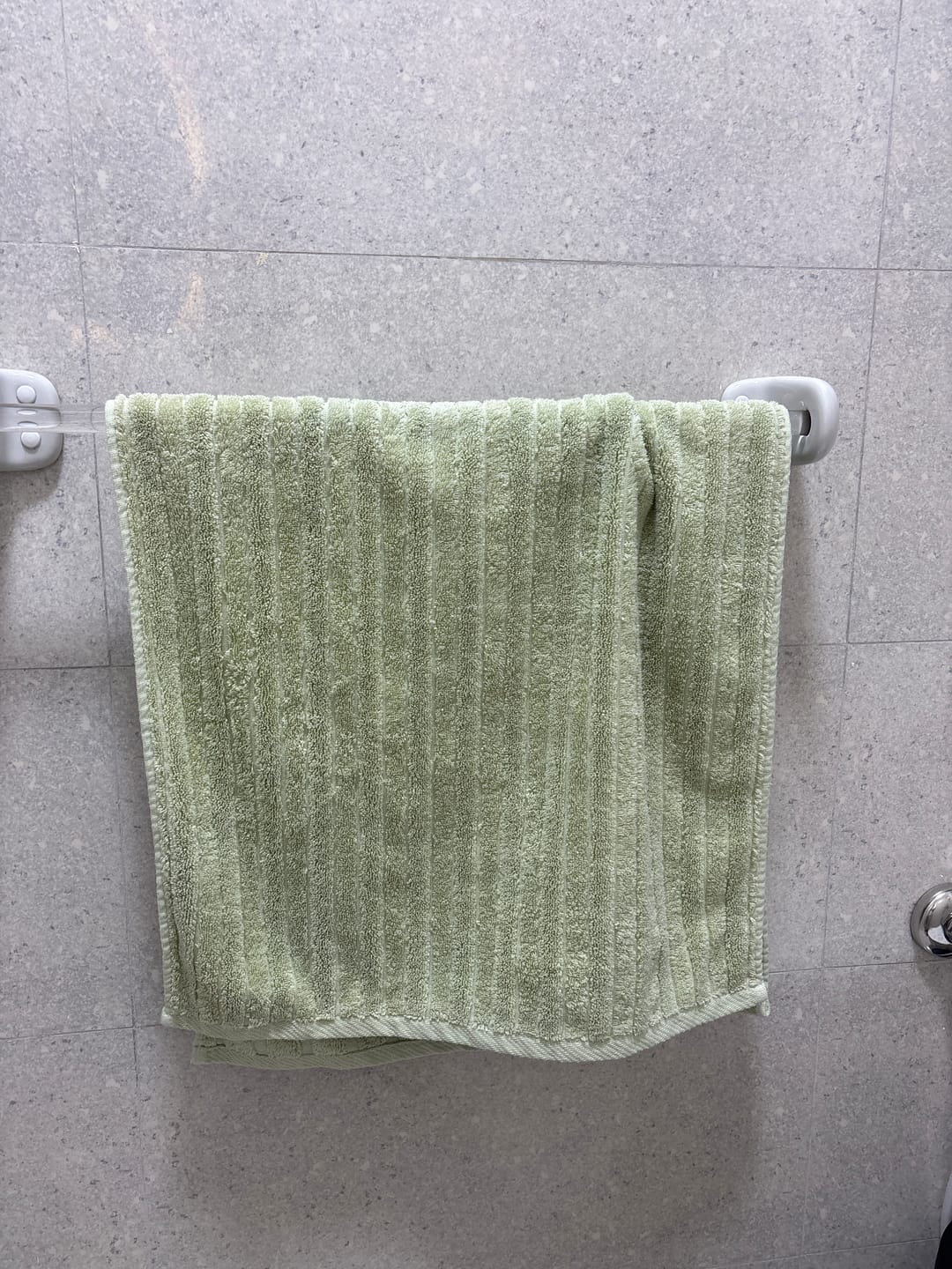 Customer photo review of Grain Face Towel (Set of 2)