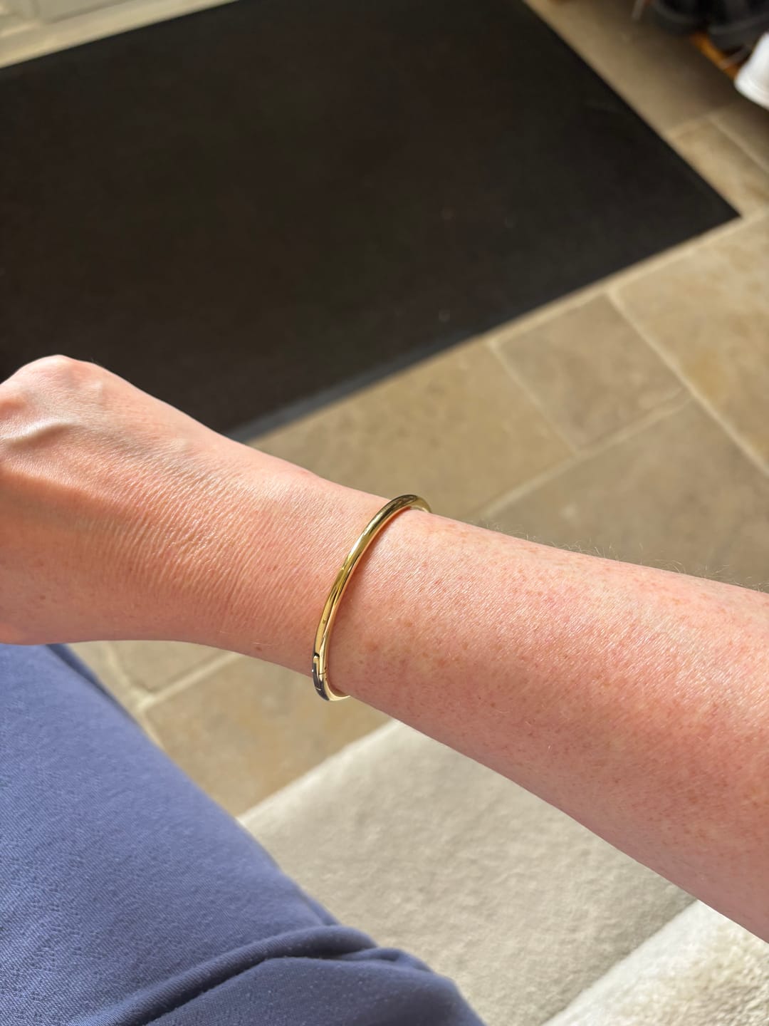 Customer photo review of Classic Oval Bangle