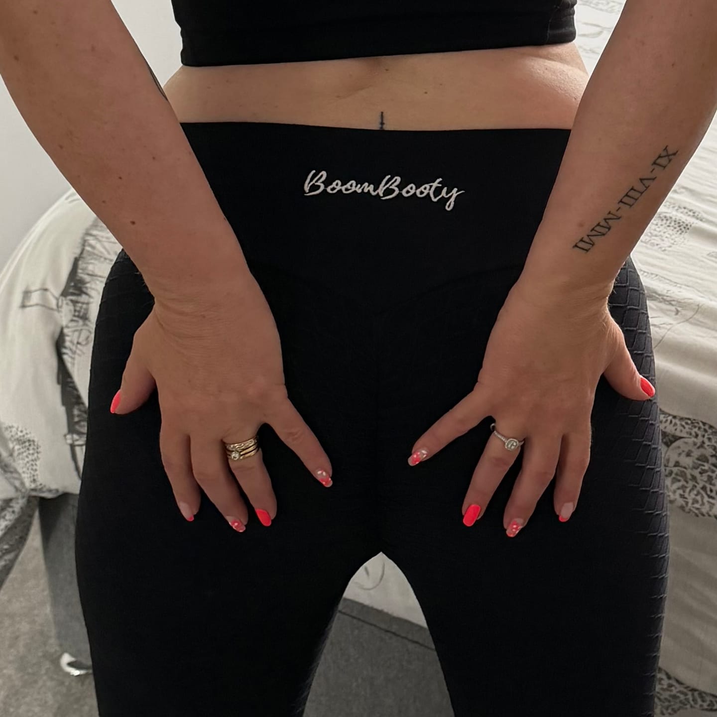 Customer photo review of Mulan Anti-Cellulite Leggings
