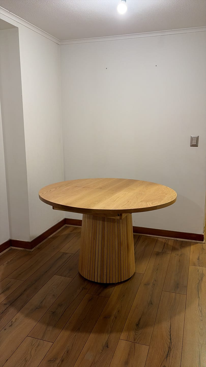 Customer photo review of Comedor Alana