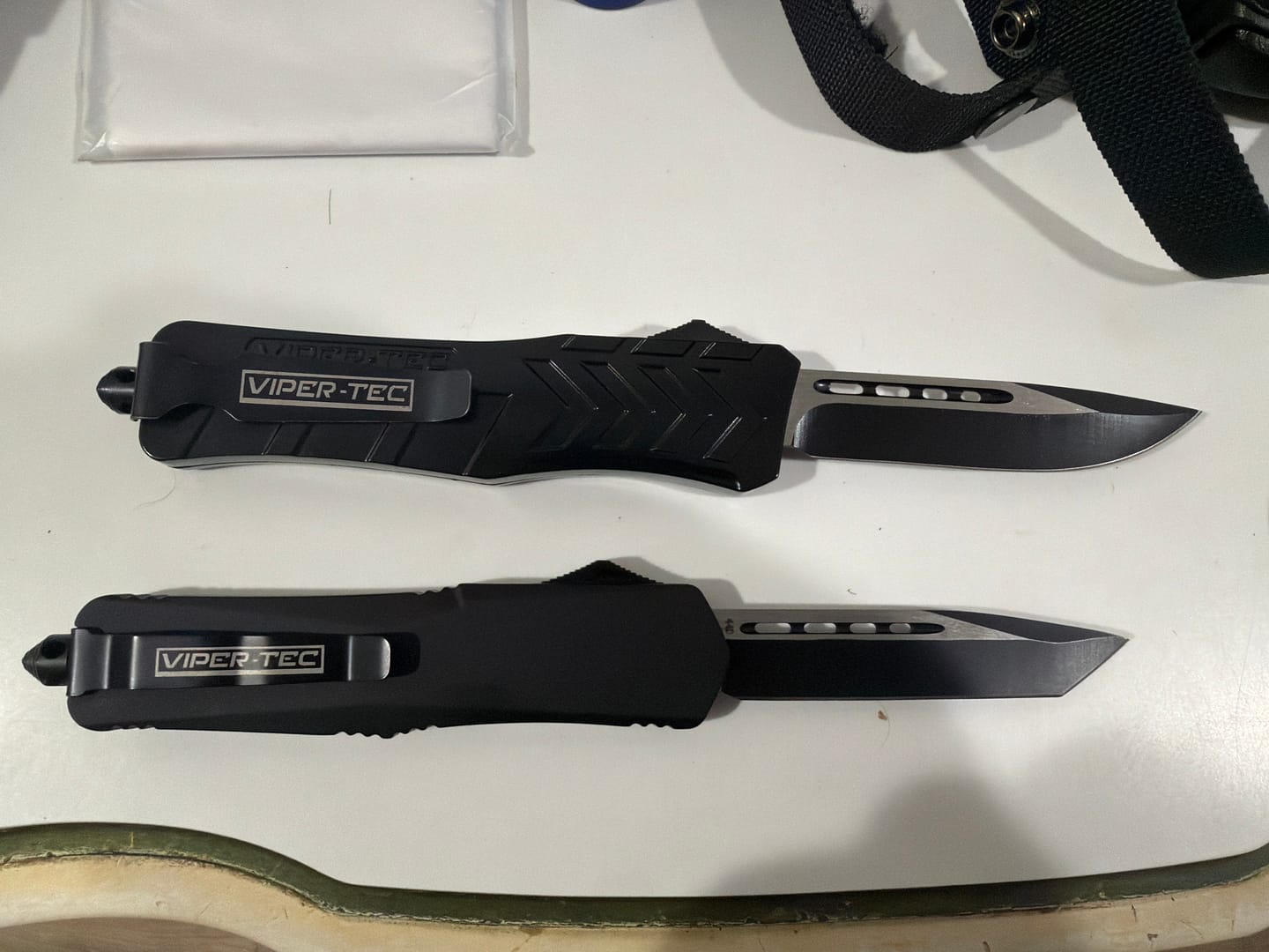 Customer photo review of OTF Mystery Knife Bundle