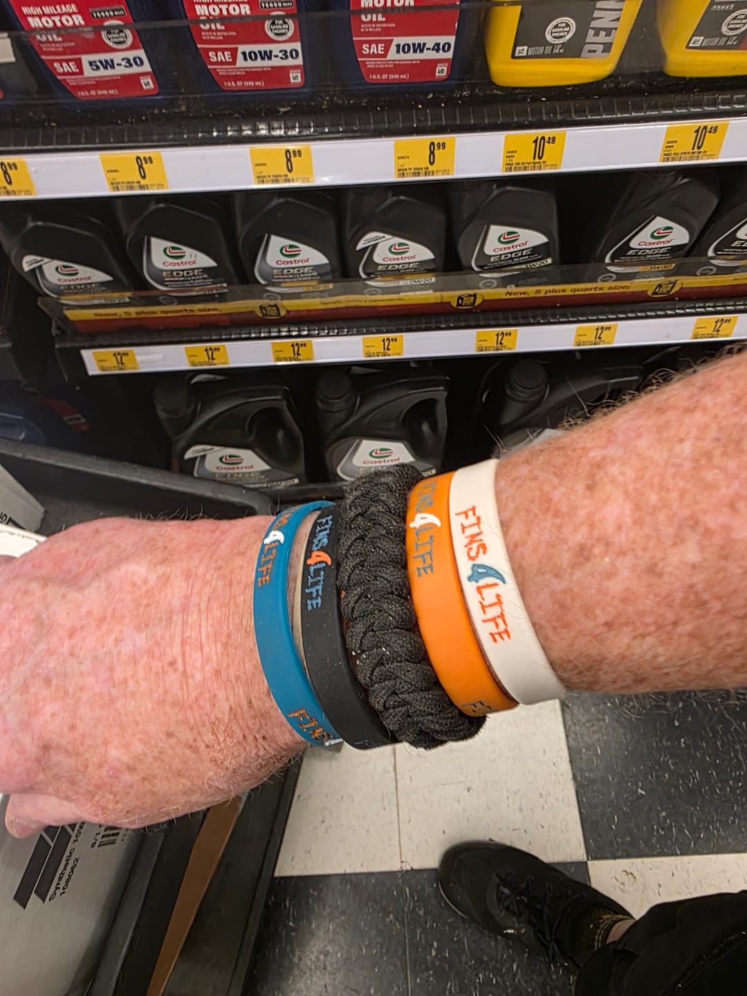 Customer photo review of Fins4life Debossed Silicone Bracelet