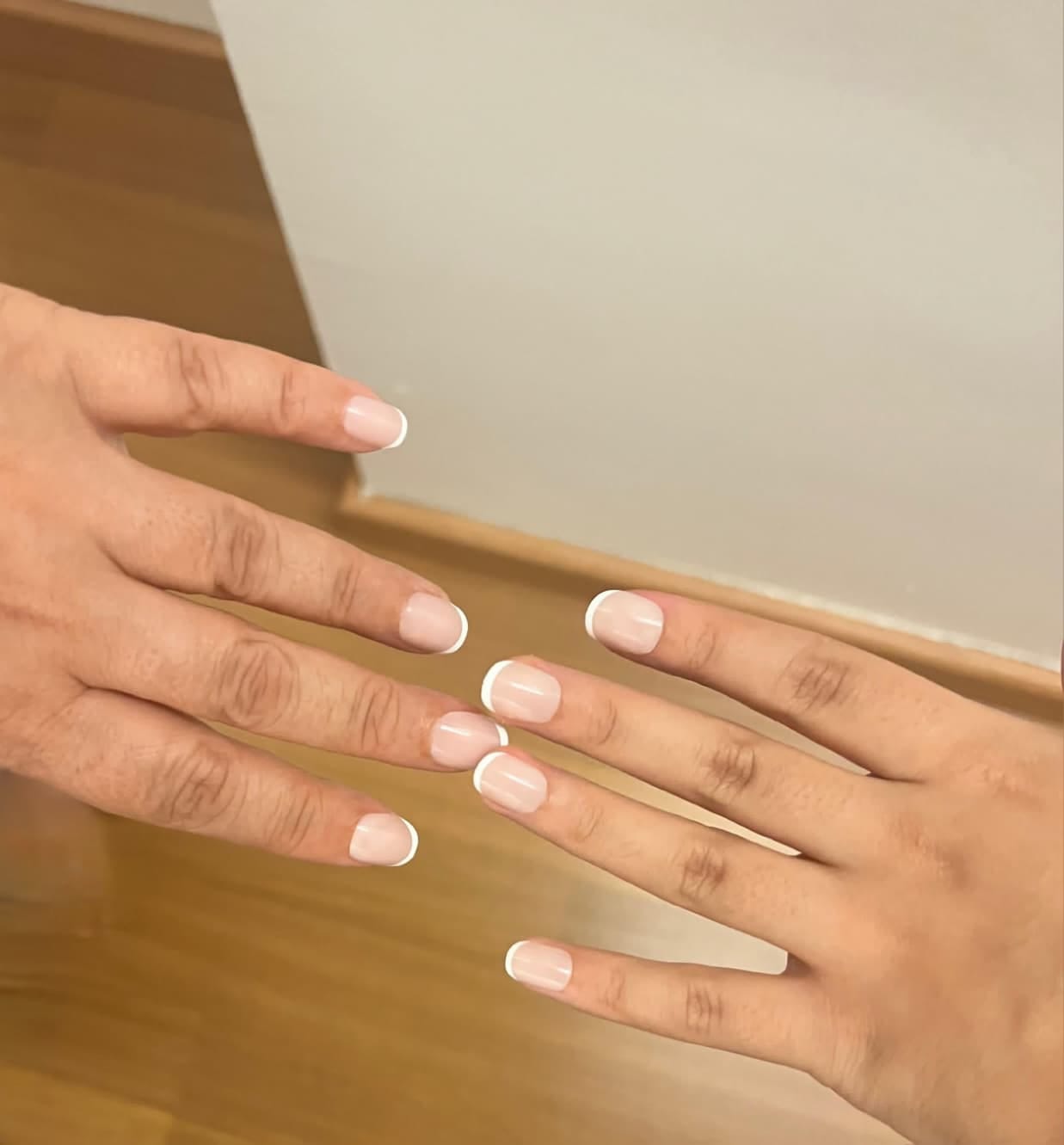 Customer photo review of Chic & French - XS Squoval - 30 Adet Takma Tırnak